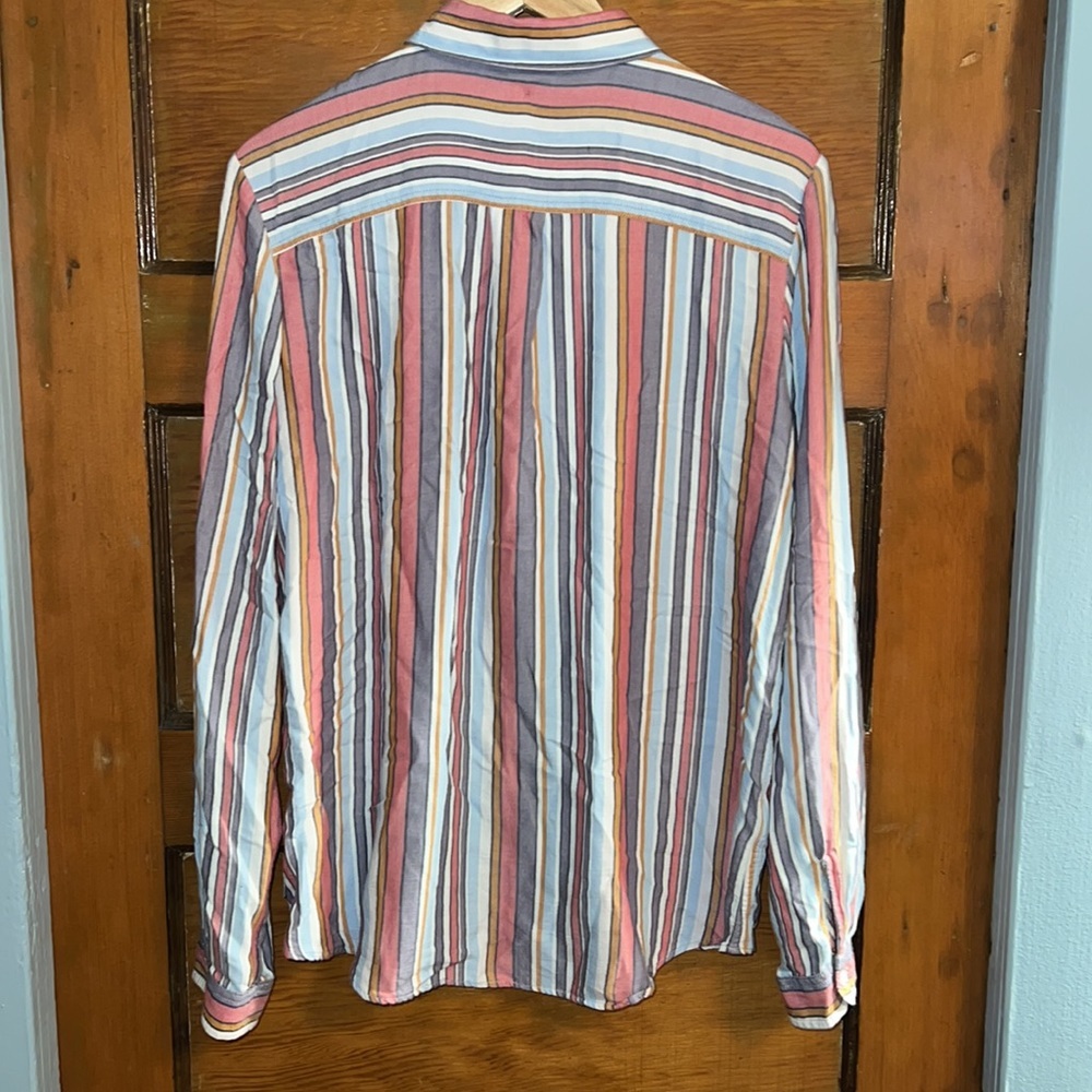 Eddie Bauer women’s striped dress shirt soft  medium button down long sleeve - Picture 3 of 6